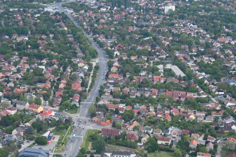 Május 11-én, hétfőn délután fogadóórát tart Deák Lajosné